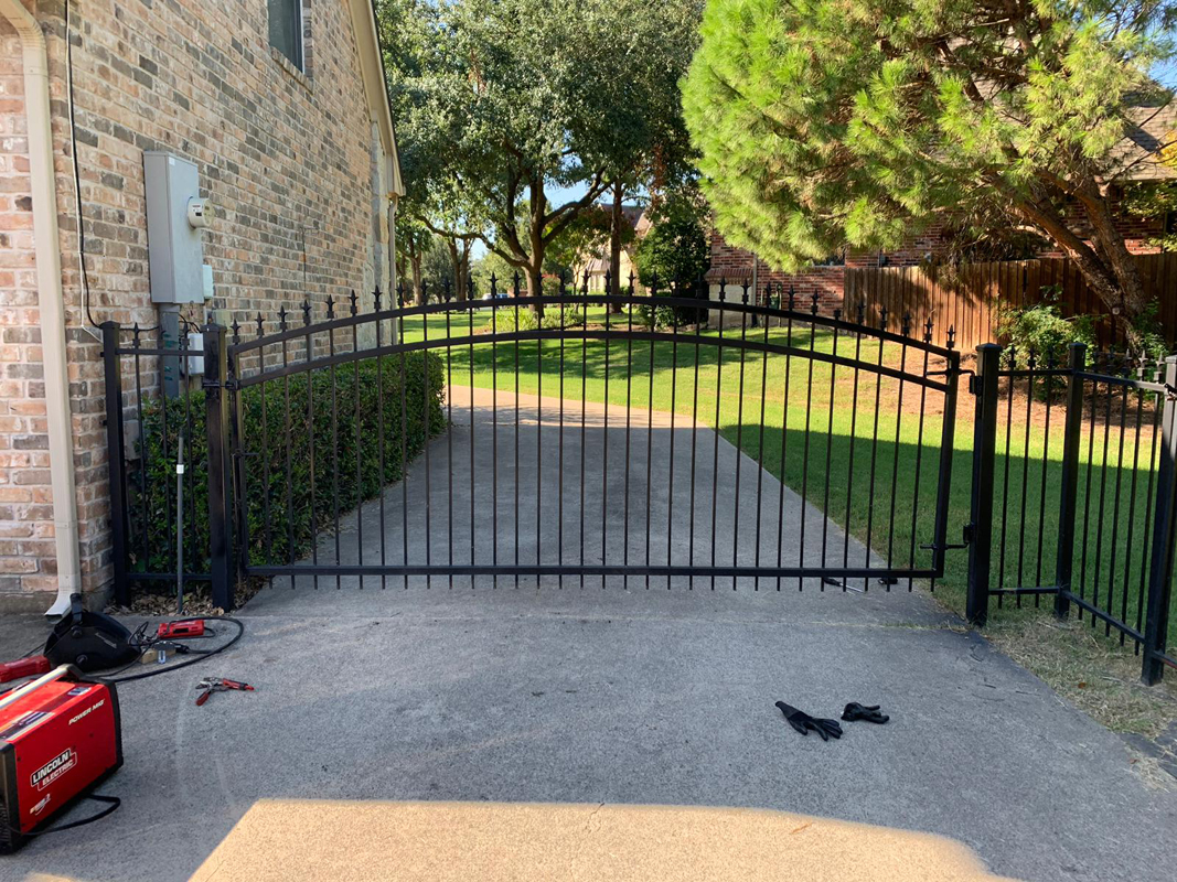 residenbtial gate repair